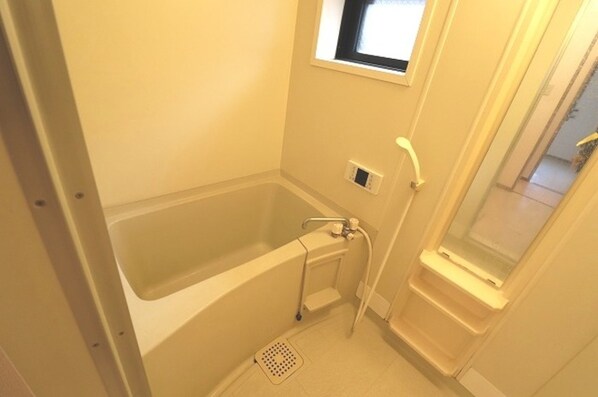 プリムヴェール弐番館の物件内観写真